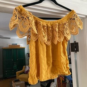 Vintage off the shoulder yellow top